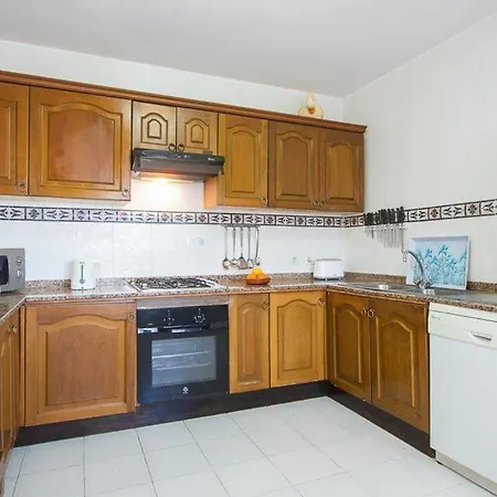 In Puerto Del Carmen Sleeps 9 With Pool And Wifi * Puerto del Carmen (Lanzarote)